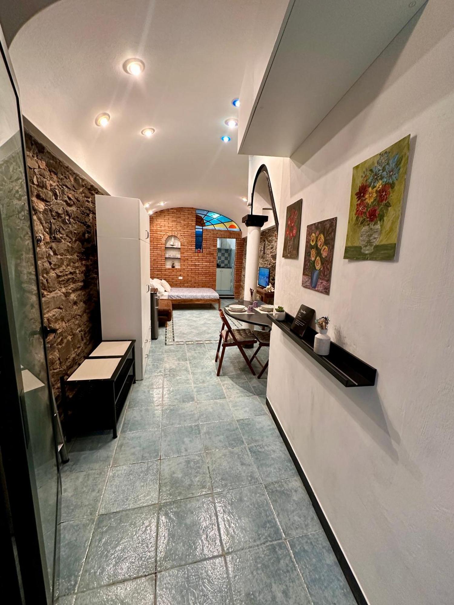 Dal Ferroviere - A Charming Stone Retreat In Cinque Terre Монтеросо ал Маре Екстериор снимка