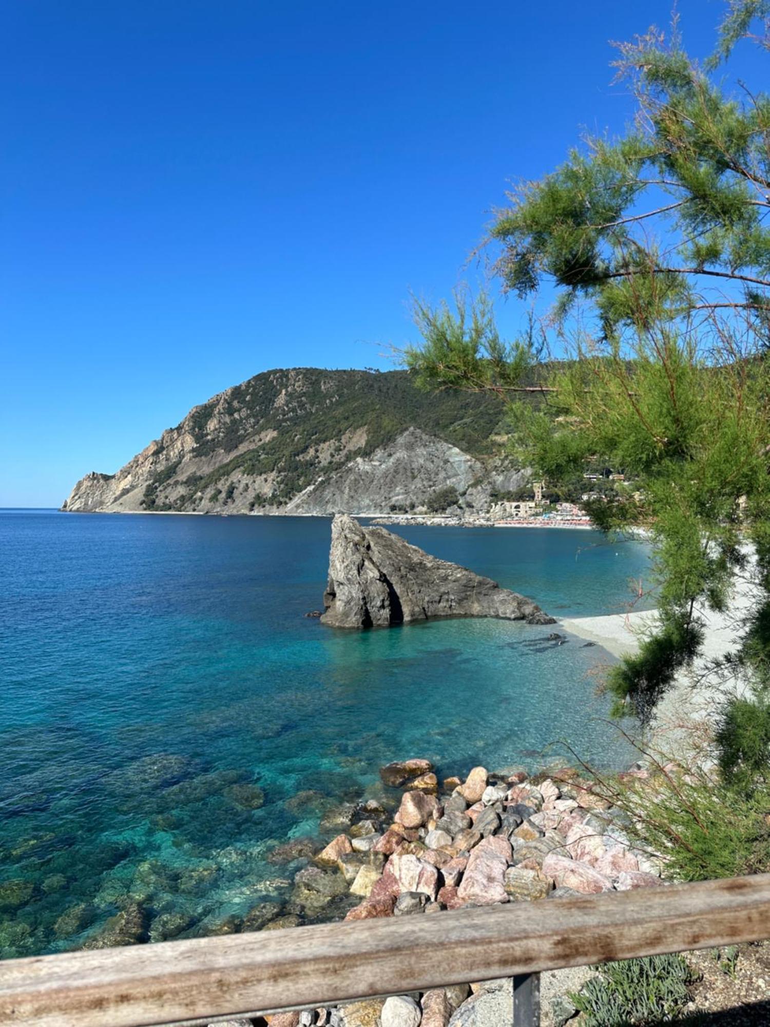 Dal Ferroviere - A Charming Stone Retreat In Cinque Terre Монтеросо ал Маре Екстериор снимка